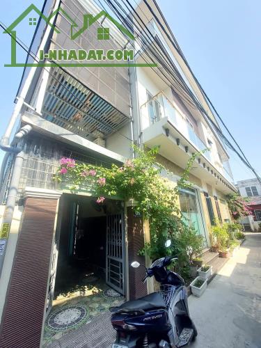 🏡 NHÀ 3 TẦNG LÔ GÓC – 67m² – CHỢ HOÀNG MAI – GIÁ CHỈ 2,55 TỶ 💥 🎯 Vị trí trung tâm, tiện