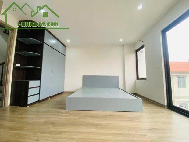 Chính chủ gửi bán siêu phẩm Bồ Đề 60m,6 tầng,thang máy,gara,full NT,ngõ thông - 1