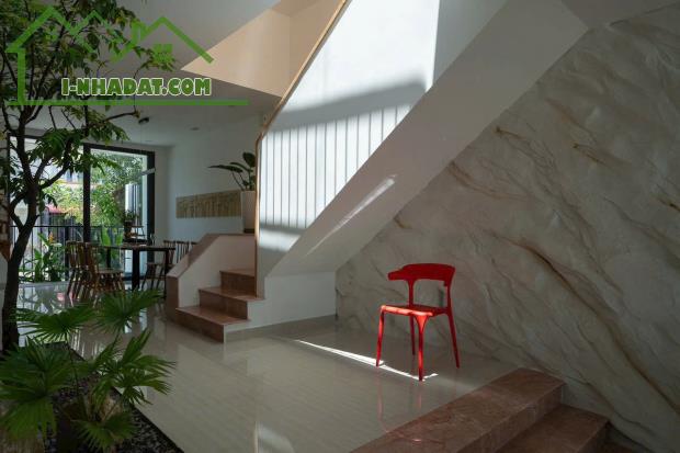 Nhà 2 mặt tiền, view công viên,xã Mỹ Hạnh Bắc, Đức Hòa , dt 72m2 2 lầu 3pn 3wc giá 3,6 tỷ - 2