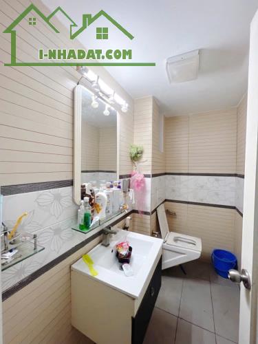 Biệt thự KDC Ấp 5 Phong Phú, giáp ranh BX Q8 chỉ 800m - 4