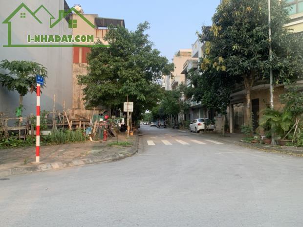 Bán lô đất thổ cư hạ tầng TĐC Thạch Bàn, được xây 6-7 tầng, full đất,làm văn phòng, trụ sở - 2