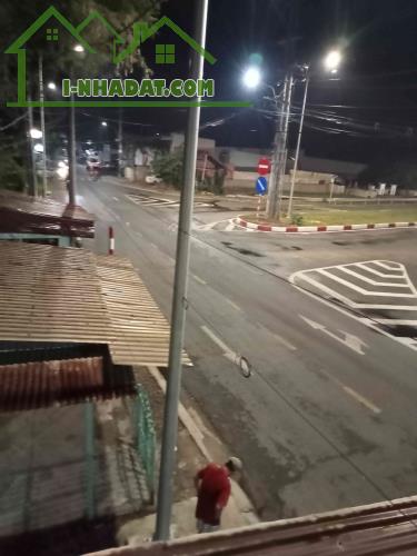 Chính chủ cần bán nhà mặt phố đường Trần Hưng Đạo phường Long thạnh txtanchau tỉnh An Gian - 4