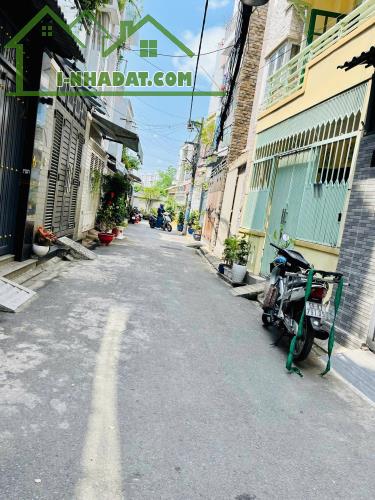 Bán nhà HXH đường Vườn Lài thông Phú Thọ Hoà, DT: 4x13m, 3 tầng 3PN. Giá: 7.4 tỷ TL - 1
