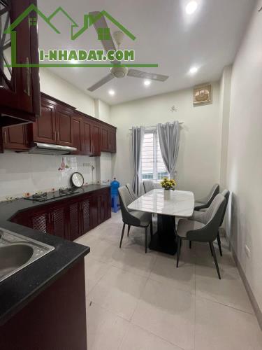 BÁN NHÀ PHỐ 8/3, 41M, 5T, MT 3,4M, PHÂN LÔ, Ô TÔ, KINH DOANH, CHỈ 11 TỶ. - 4