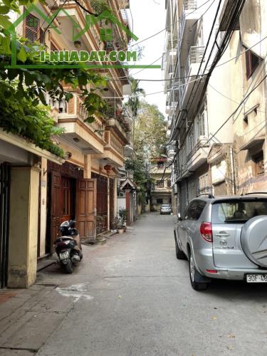 BÁN GẤP NHÀ PHÂN LÔ PHỐ TRẦN CUNG, Ô TÔ TRÁNH, BA MẶT THOÁNG VĨNH VIỄN, GIÁ CỰC YÊU THƯƠNG