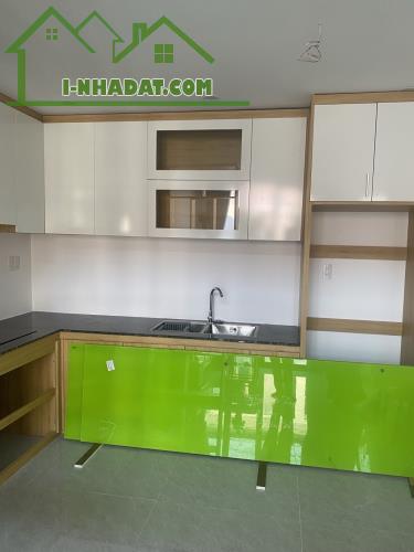Chỉ NHỈNH 4 TỶ - Nhà 3 tầng mới đẹp -  kiệt ô tô tránh Điện Biên Phủ. - 3