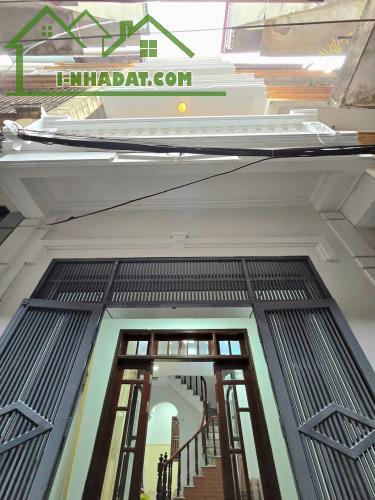 Bán nhà dân xây Tô Hiệu 40/43m2 4 tầng ,phân lô 2 thoáng ,ô tô đỗ gần ,giá nhỉnh 8 tỷ