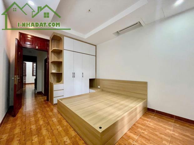 Bán nhà dân xây Tô Hiệu 40/43m2 4 tầng ,phân lô 2 thoáng ,ô tô đỗ gần ,giá nhỉnh 8 tỷ - 2