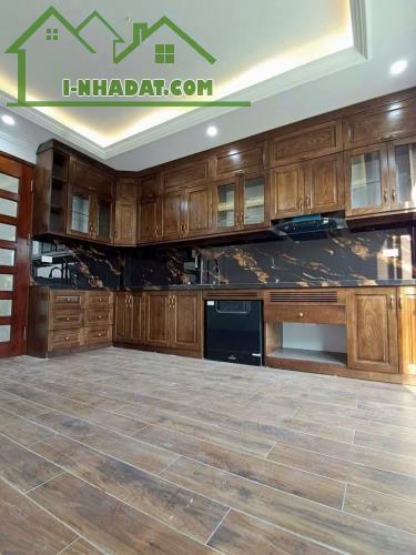 MẶT PHỐ KINH DOANH VÔ ĐỐI 5 TẦNG THANG MÁY VIVU GẦN NGÃ TƯ SỞ - 2