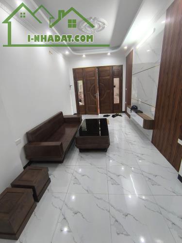 PHỐ TRẠM VIEW SÔNG – NHÀ ĐẸP 4 NGỦ – FULL NỘI THẤT Ở NGAY – 8,3 TỶ!