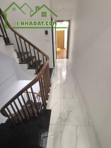 PHỐ TRẠM VIEW SÔNG – NHÀ ĐẸP 4 NGỦ – FULL NỘI THẤT Ở NGAY – 8,3 TỶ! - 2