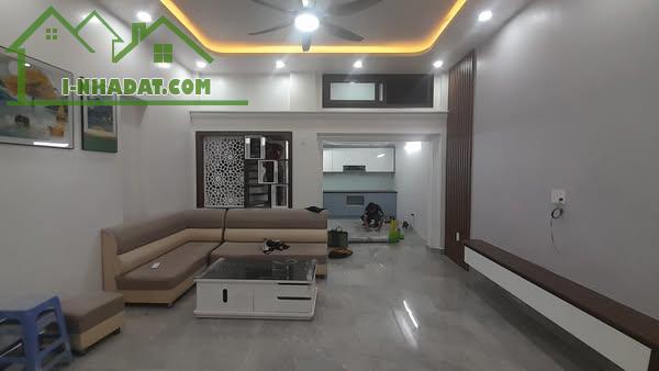 Bán gấp  Hào Khê, Kênh Dương, Lê Chân, HP. 2,95 tỷ,43m2, 3 tầng.