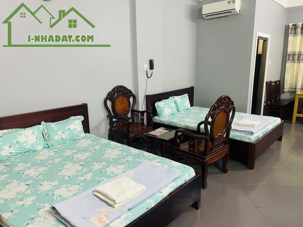 Bán khách sạn mặt tiền đông thạnh 2 6 lầu chỉ 14.5 tỷ Xã Đông Thạnh Huyện Hóc Môn