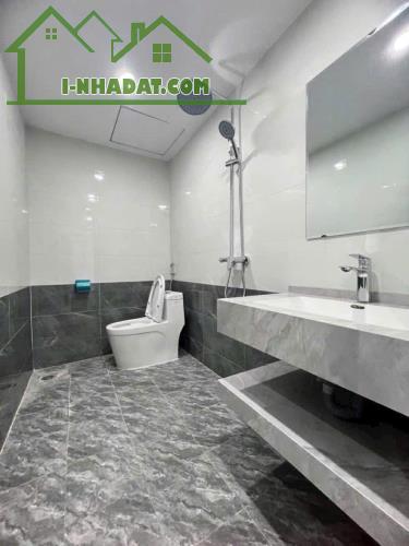 NHÀ MỚI NGỌC THỤY 30M2 - Ô TÔ LÙI CỔNG 3.5m - NỘI THẤT CƠ BẢN - GIÁ TỐT 6.98 TỶ - 2
