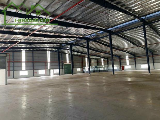 Cho thuê 4500m2 xưởng mới 100% Tân Uyên, PCCC tự động, đường công, giấy tờ đầy đủ - 2