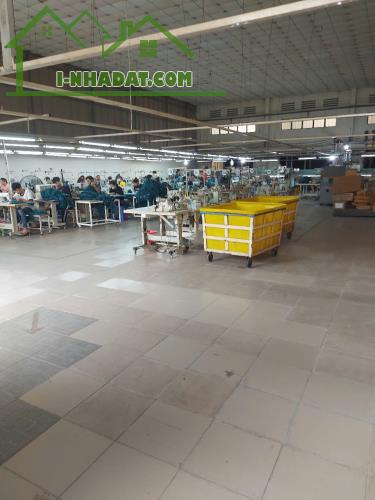 Cho thuê nhà xưởng 5600m2 giá chỉ 87k Trong KCN Dĩ An, Bình Dương