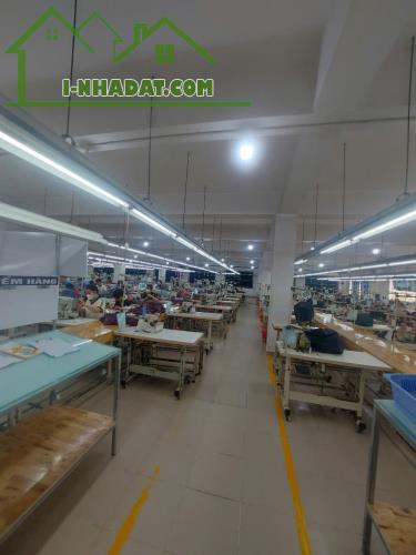 Cho thuê nhà xưởng 5600m2 giá chỉ 87k Trong KCN Dĩ An, Bình Dương - 1