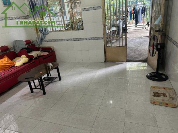 Chú 7 Cần Tiền Bán Nhà 174m2 Thổ Cư, Ngay BV Xuyên Á, Củ Chi giá 600 Triệu, Có SHR - 2