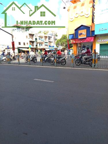 MẶT TIỀN LŨY BÁN BÍCH NGAY HÒA BÌNH, 90 M2 (sổ công nhận 67,5 m2), 2 LẦU CHỈ 17,5 TỶ.