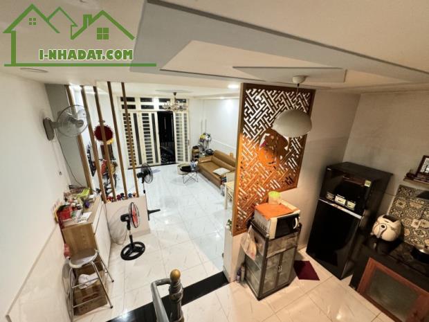 DƯƠNG BÁ TRẠC P1 QUẬN 8 - 53M2 - NGANG 4,6M - MỚI ĐẸP Ở NGAY - 2 TẦNG 2PN - CHỈ 4.79 TỶ - 1