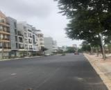 Bán Đất Tái Định Cư Ngọc Thụy Long Biên, DT: 62m2, sát công viên, giá 17 tỷ 800tr.