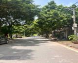 Thạch Bàn - Long Biên . 40m² Ô tô ngủ trong đất . Đường ngõ thông CÁC HƯỚNG. Sổ chính chủ
