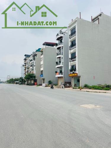 Bán lô đất tái định cư Ngọc Thuỵ Long biên 80m mt 5.6m giá 24.8 tỷ ô tô tránh vỉa hè kd - 2
