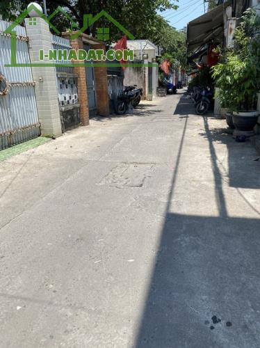 ♥ Nhà Kiệt rộng Hoàng Diệu, kẹp kiệt thoáng, 55m2, 3 mê đúc, sân rộng, 3.65 tỷ - 3