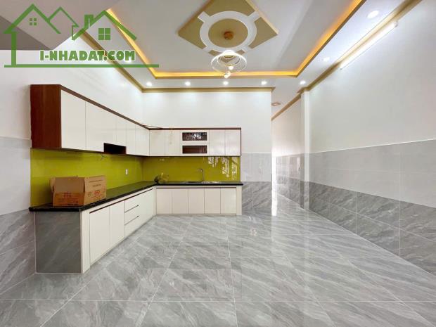 BÁN NHÀ 1 LẦU MẶT TIỀN ĐƯỜNG,142M2 SHR,ĐƯỜNG Ô TÔ XE TẢI - 3