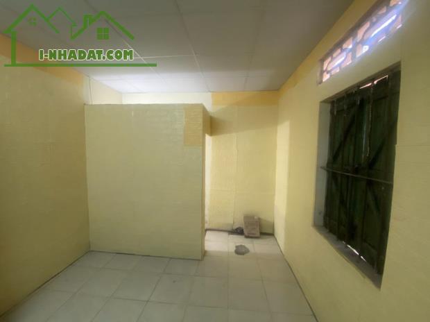 Cho thuê phòng trọ giá rẻ ngõ 13 Lĩnh Nam gần chợ Mai Động giá chỉ 1.1 triệu/ tháng - 1