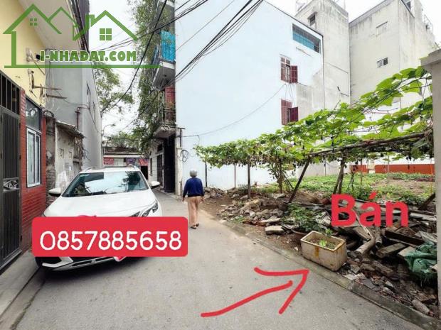 Bán Đất TT Trâu Quỳ – 86m2 – Phân Lô – Ôtô Tránh – Gần Học Viện Nông Nghiệp - 12.1 tỷ