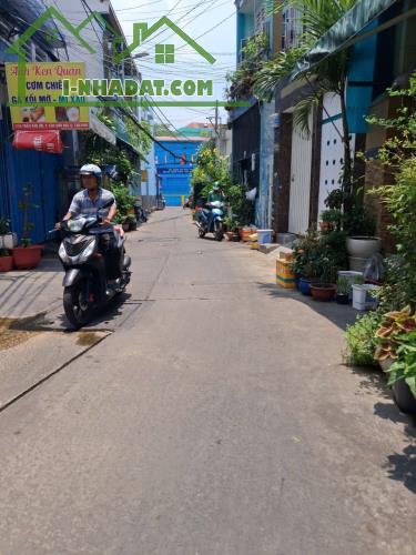 Hàng Thơm nhà Trần Văn Ơn Tân Sơn Nhì ngay chợ gần mặt tiền 56m2 Nhỉnh 4ty