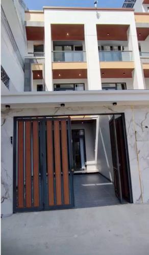 BÁN NHÀ MỚI XÂY 3 TẦNG GẦN BIỂN VĨNH PHƯỚC NHA TRANG