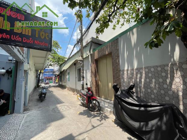 Bán Nhà Đường Âu Cơ, Q. Tân Phú - 65m², 3PN, Hẻm xe hơi
