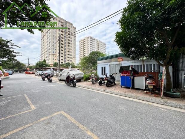 BÁN LÔ ĐẤT VÀNG KDT SÀI ĐỒNG DT 175M2 - MT 8.5M , VỈA HÈ RỘNG XÂY VĂN PHÒNG , BT ĐẸP - 3