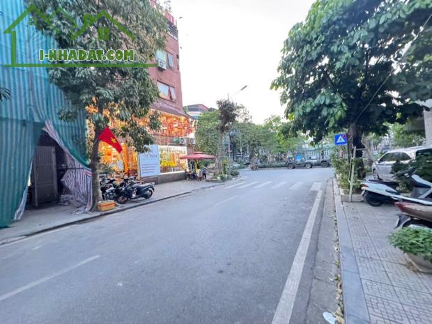 BÁN NHÀ NGUYỄN VĂN CỪ, GIÁ ĐẦU TƯ 55M, 4T, MT4M. GIÁ NHỈNH 6 TỶ, Ô TÔ CÁCH 15M. - 1