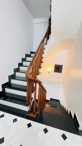 NHÀ PHÚ DIỄN 35M2 , NGÕ Ô TÔ 3.7TỶ, LH : 0987501656