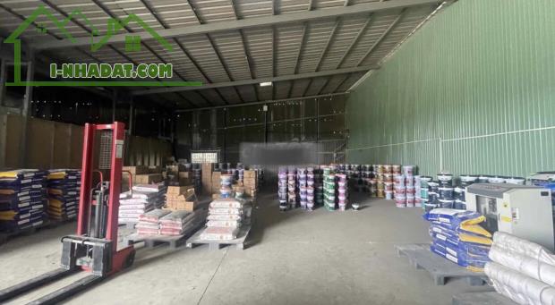 Cho thuê MB Vp kho 630m2 MT Ql1A An Phú Đông Quận 12 - 1