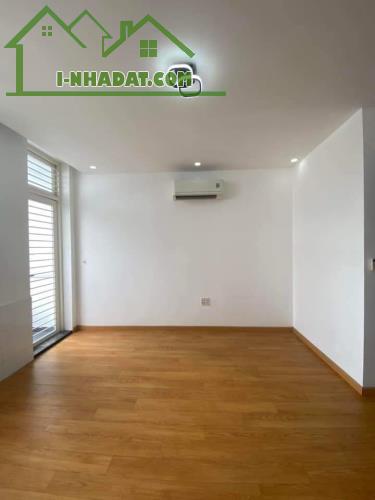 Định Cư Úc bán nhanh nhà đường Tân Hoá, Quận 11. Giá chỉ 2 tỷ 550. Hẻm 6m ô tô. - 3