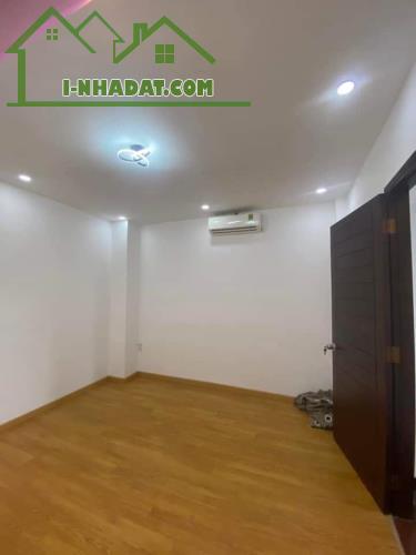 Định Cư Úc bán nhanh nhà đường Tân Hoá, Quận 11. Giá chỉ 2 tỷ 550. Hẻm 6m ô tô. - 5