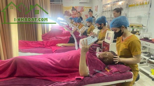 CHÍNH CHỦ CẦN SANG GẤP SPA Ở QUẬN 9 TP HCM - 2