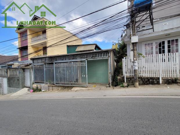 BÁN NHÀ CẤP 4 MẶT TIỀN ĐƯỜNG NGÔ THÌ NHẬM