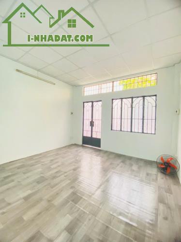 NHÀ HẺM XE TẢI 6M THÔNG – Ô TÔ NGỦ TRONG NHÀ – NƠ TRANG LONG - CHỈ 5.X TỶ - 4