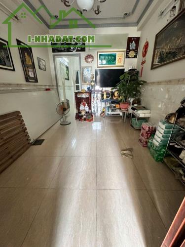 BÁN NHÀ 2 TẦNG KIÊN CỐ, HUỲNH TẤN PHÁT QUẬN 7, 50M2 CHỈ 4 TỶ