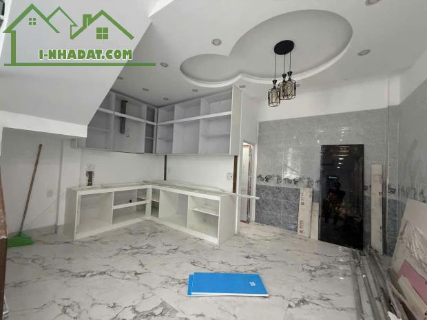 Bán nhà xây mới Cống Mỹ , Nam Sơn , An Dương . Ô tô đỗ cửa