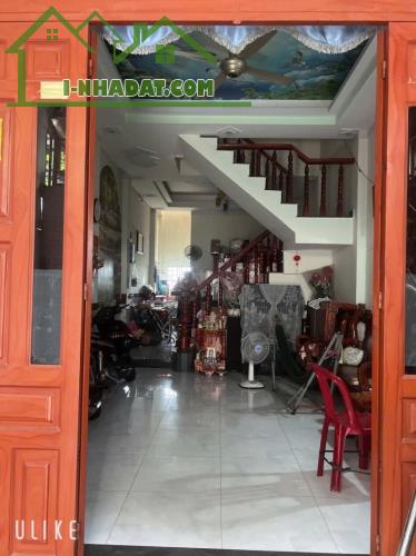 Bán nhà 3 Tầng ngay Trung Tâm Dĩ An,Gần trường THPT Dĩ An,đường 2 ô tô - 1
