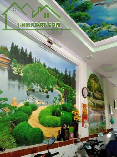 Bán nhà 3 Tầng ngay Trung Tâm Dĩ An,Gần trường THPT Dĩ An,đường 2 ô tô - 2