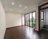 Nhà mới Cự Khối –Long Biên - Chìa khóa trao tay, đón ngay lộc vàng! 34m2 giá 4,x tỷ.