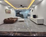 Nhà đẹp ở ngay Hồ Tùng Mậu đầy đủ nội thất 35m*5T , MT 3.5m giá 7 tỷ