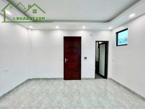 💎 Bán nhà 4 tầng Phố Lụa Vạn Phúc – 40m², 4PN – Giá hời - 2